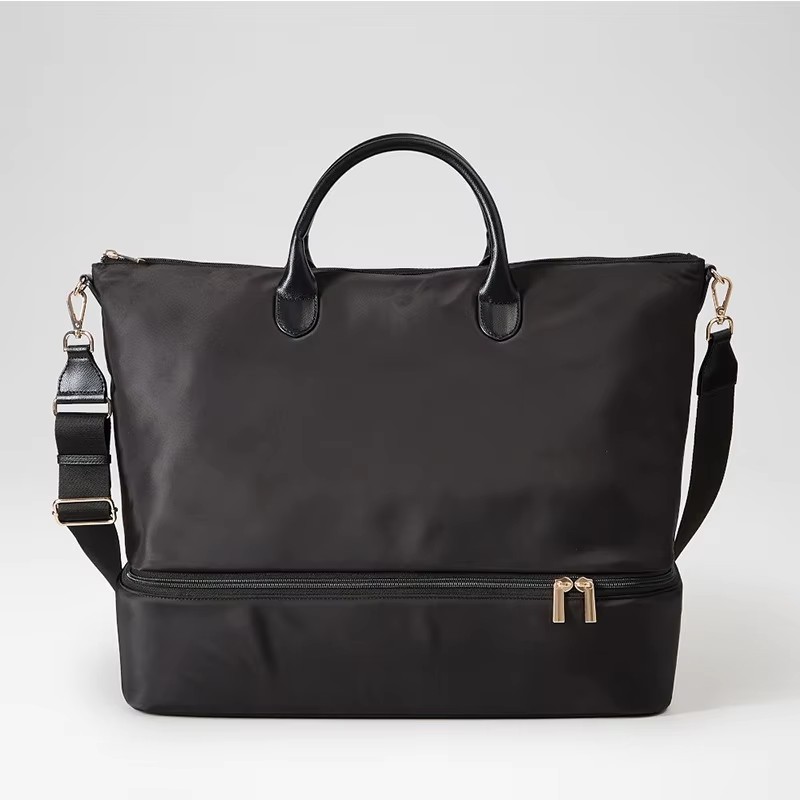 Expandable Travel Duffle Bag cum ornare Compartment