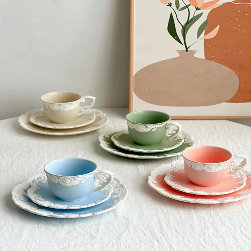 Retro caelatum Rose Ceramic Cup Pro Party Gift